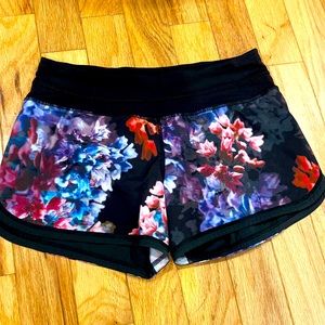 Lululemon runner shorts 4”